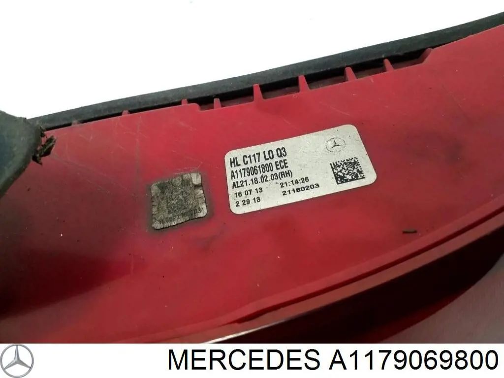 Купити A1179069800 Mercedes Задня права фара