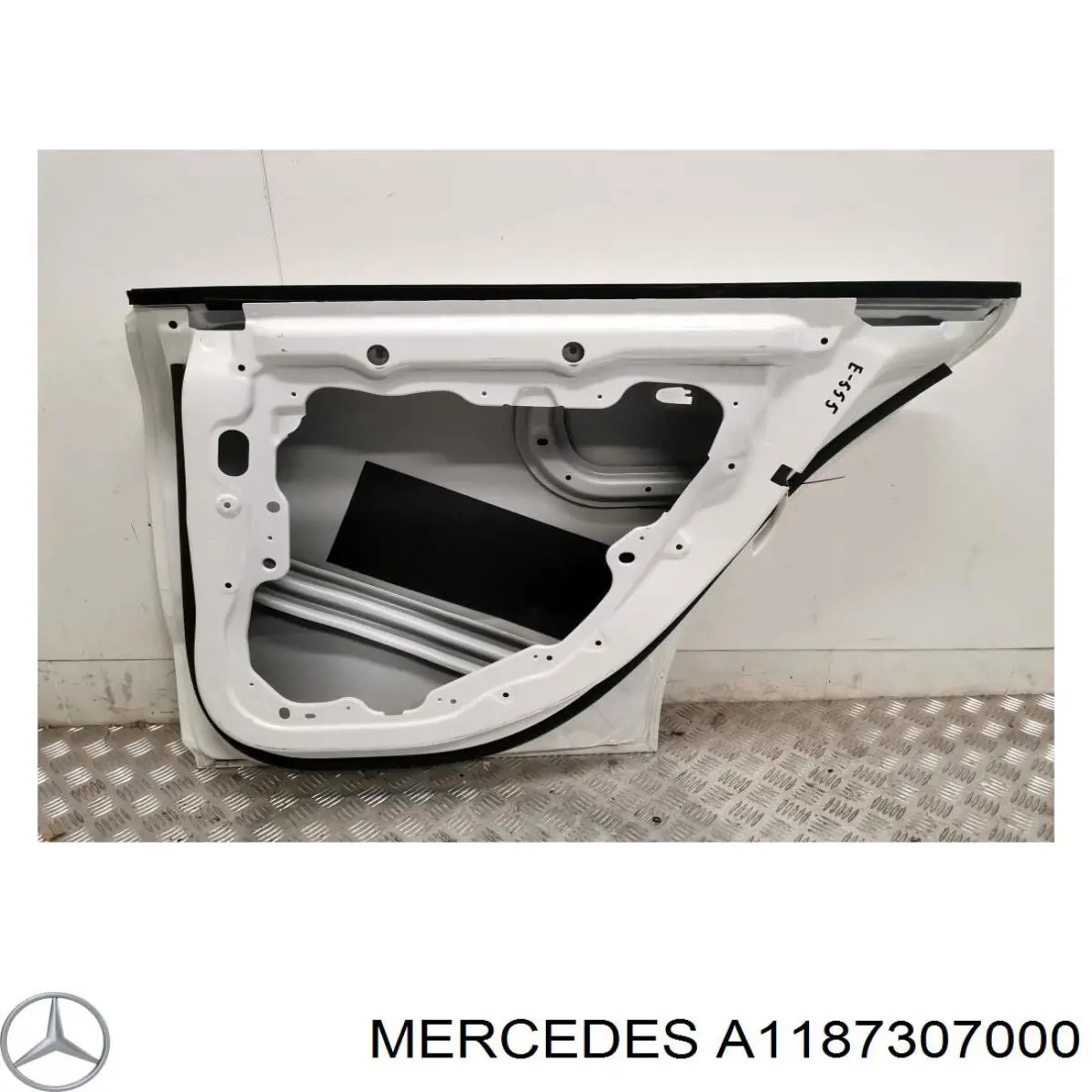 Купити A1187307000 Mercedes Двері задні, праві