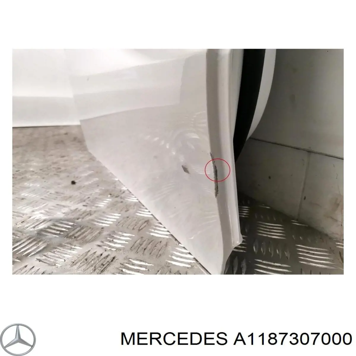 Двері задні, праві Mercedes A1187307000 ціна, від 190.04 USD