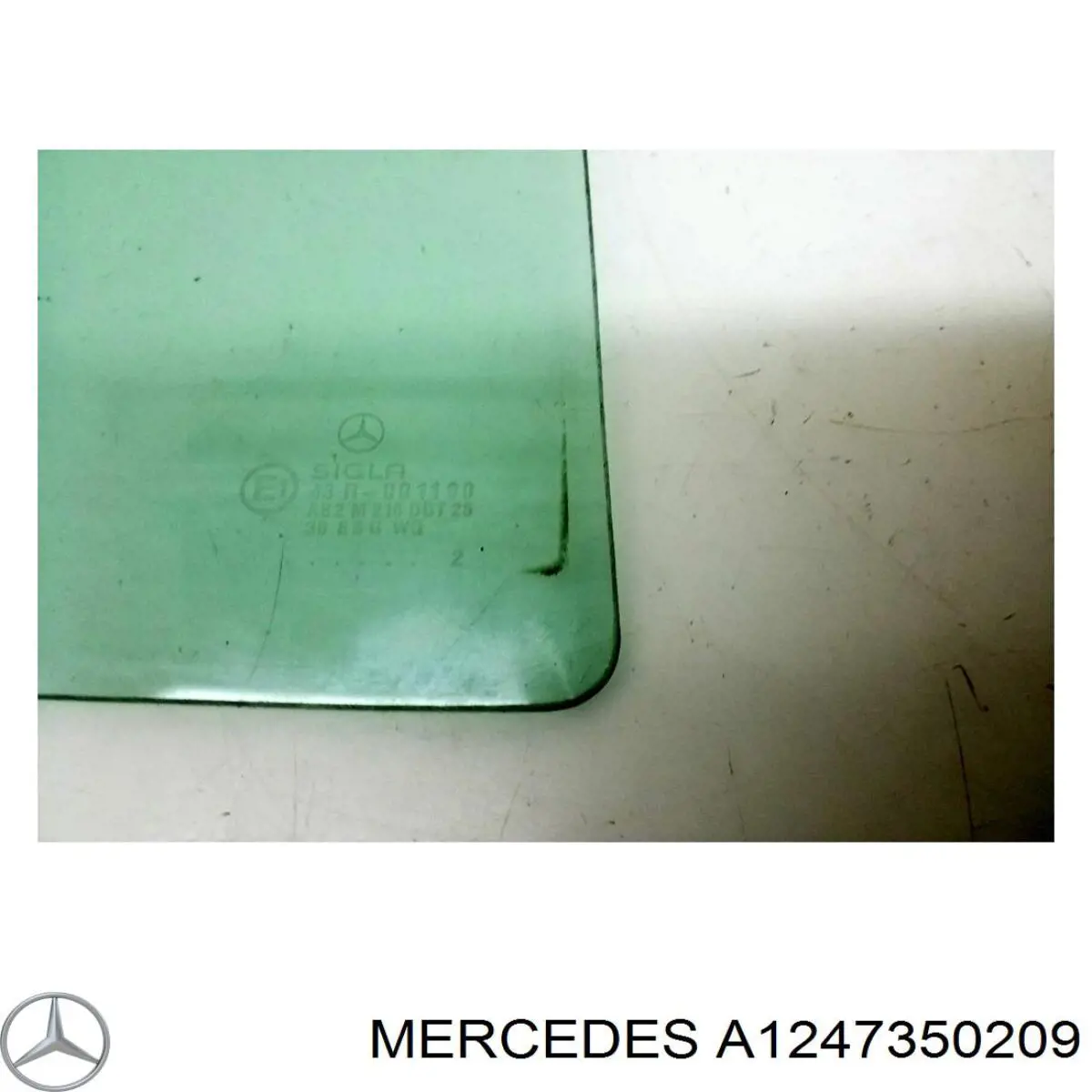 A1247350209 Mercedes Скло кутове дверей задніх