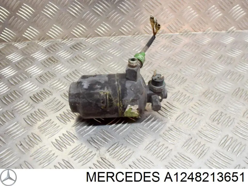 Клапан тиску кондиціонера Mercedes A1248213651