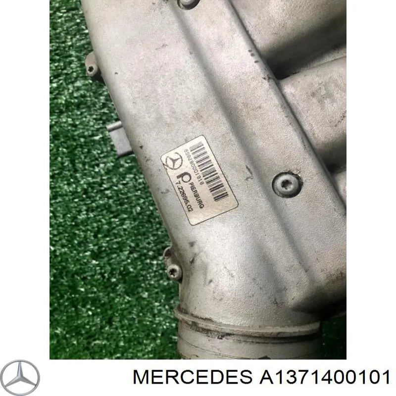 A1371400101 Mercedes Колектор впускний