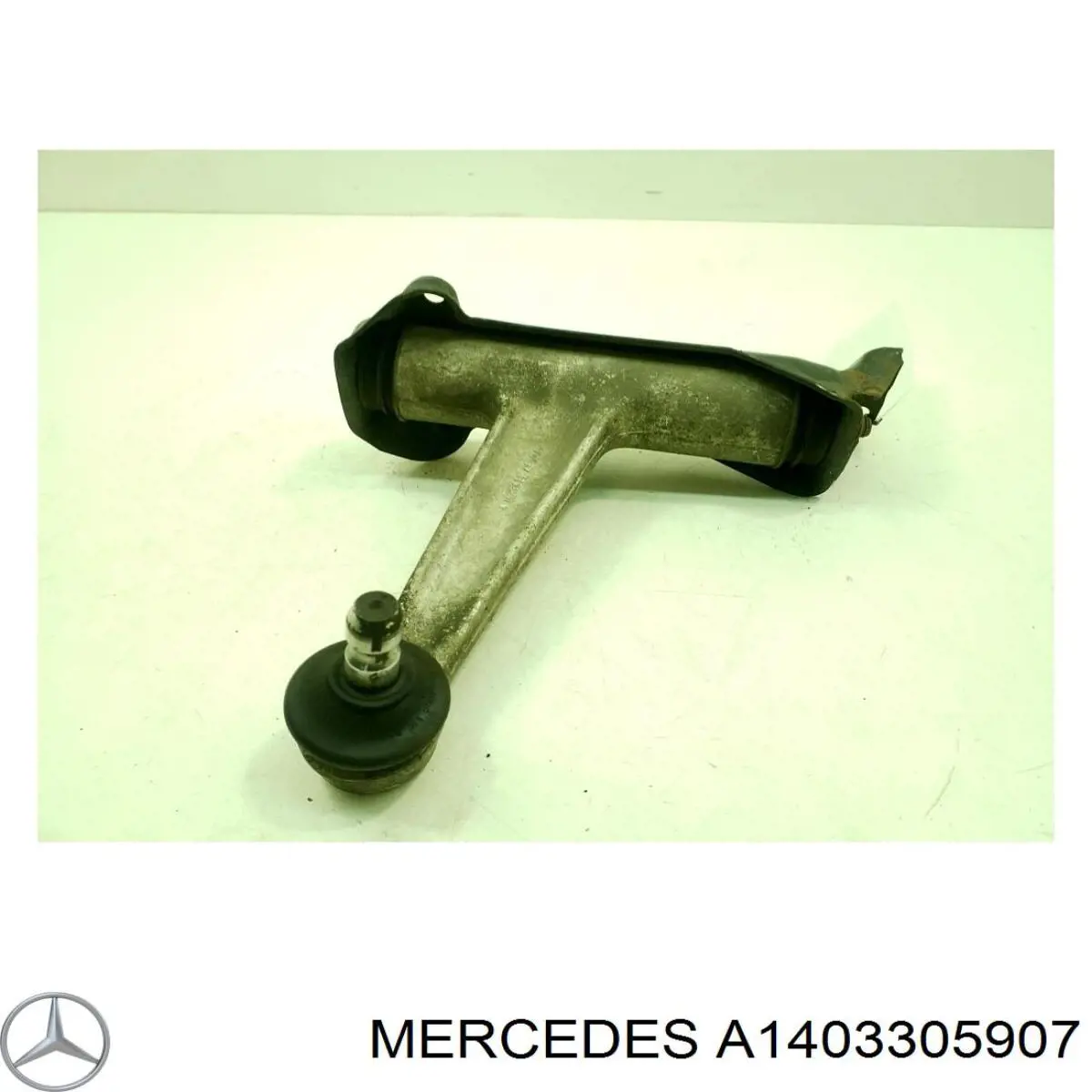 Купити A1403305907 Mercedes Важіль передньої підвіски верхній, правий