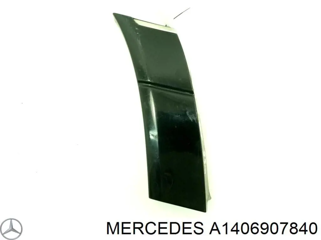 Купити A1406907840 Mercedes Накладка заднього правого крила