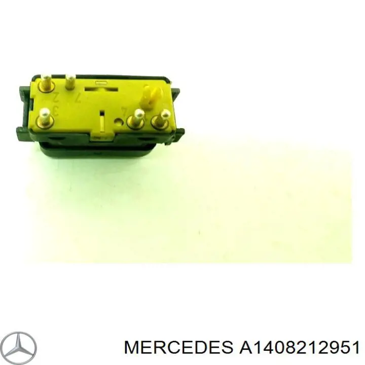 Центральна кнопка склопід'ємника Mercedes A1408212851 ціна, від 6.33 USD