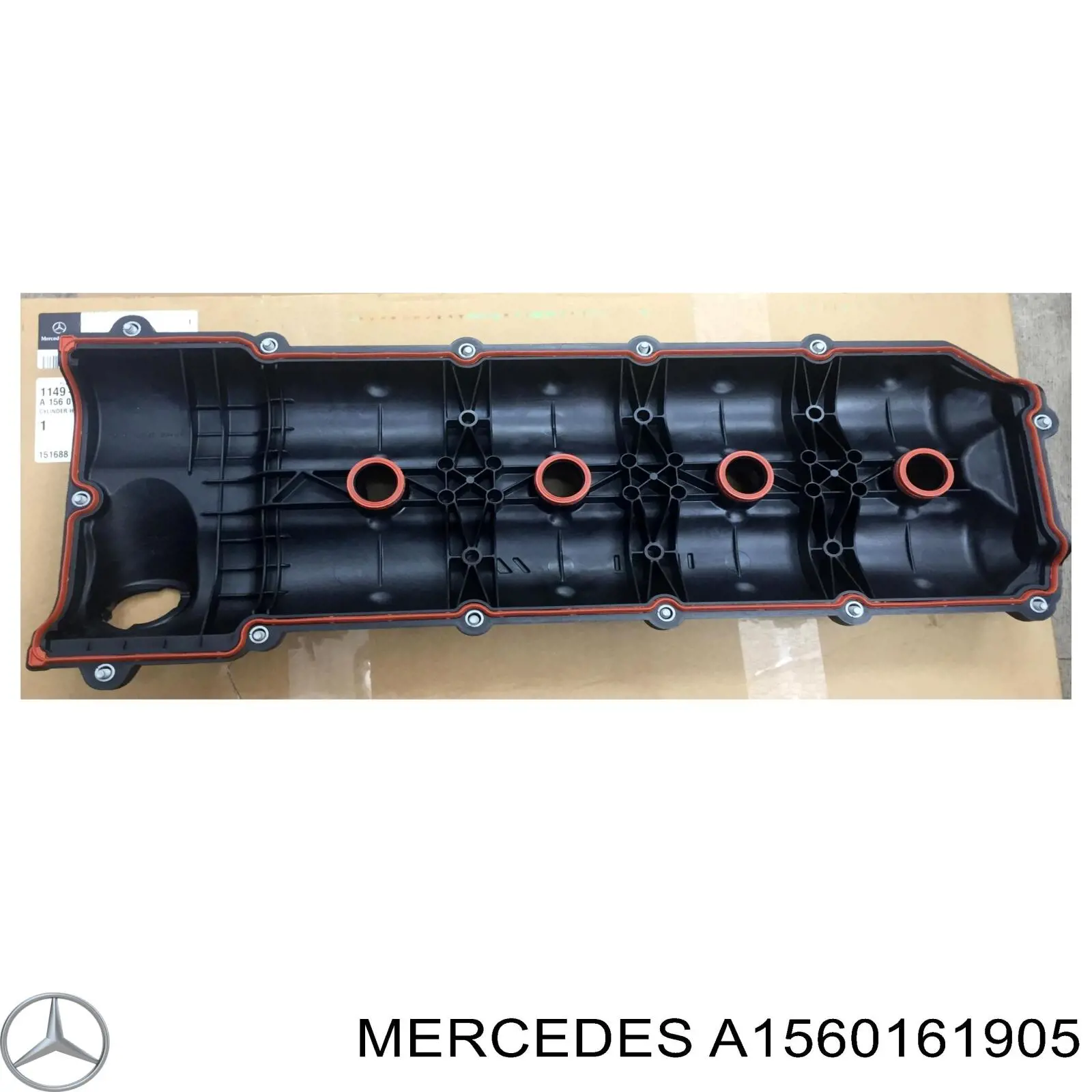 A1560161905 Mercedes Кришка двигуна