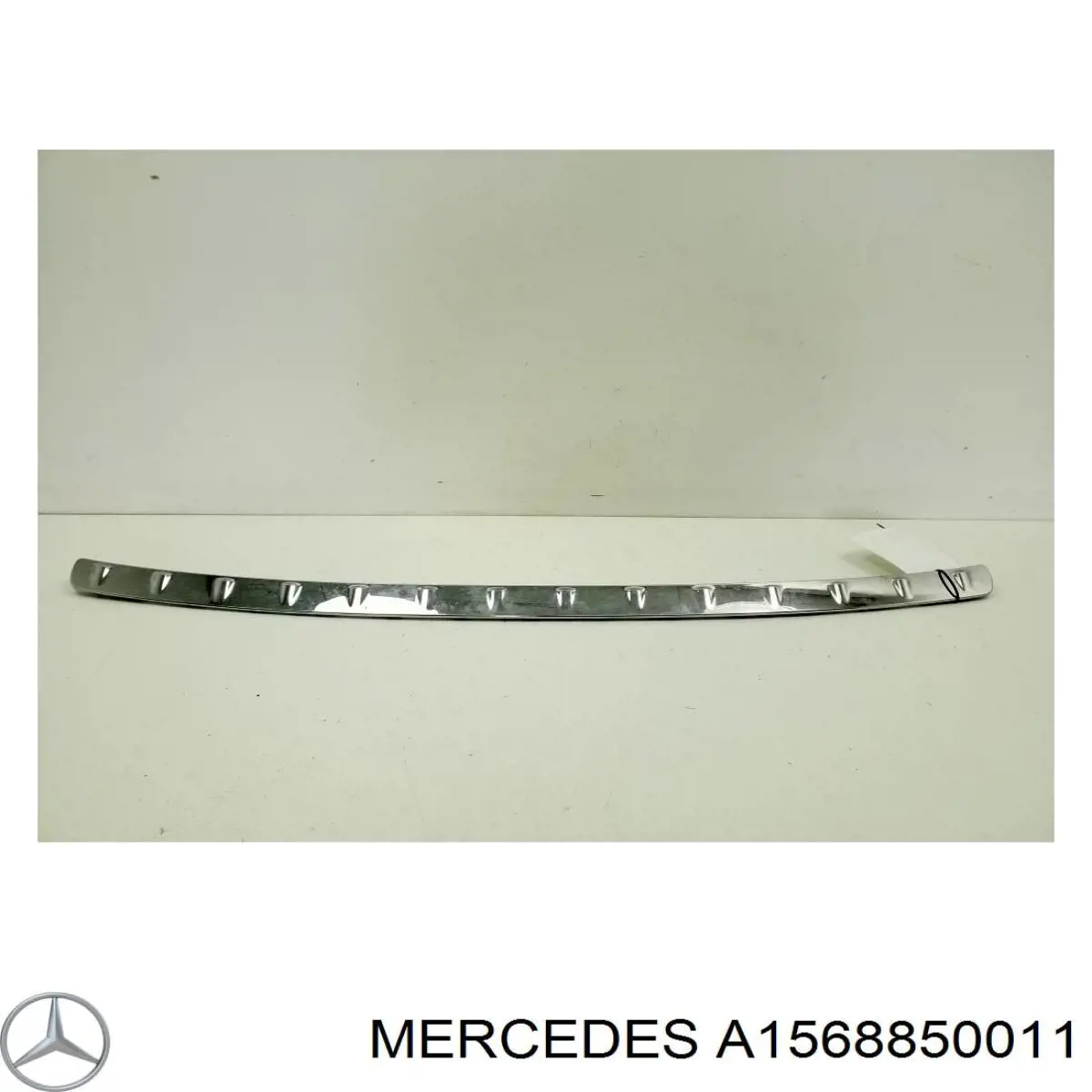 A1568850011 Mercedes Накладка бампера заднього, верхня захисна