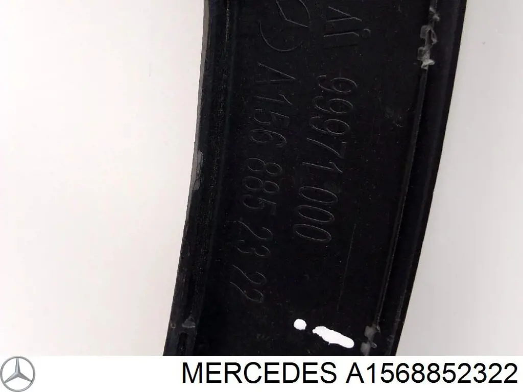  1568852322 Mercedes