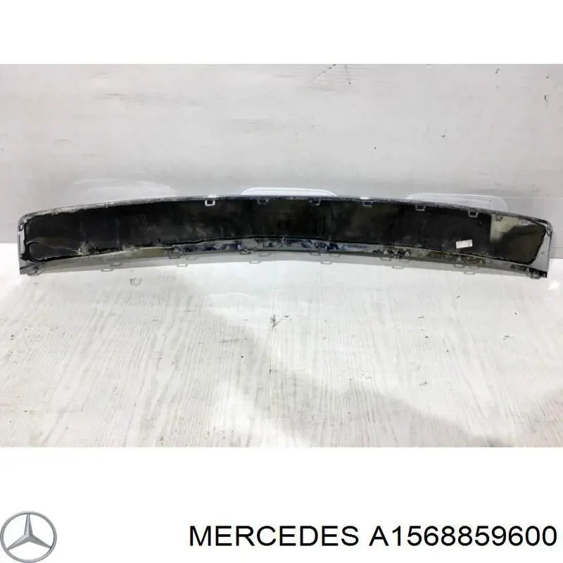 A1568859600 Mercedes 