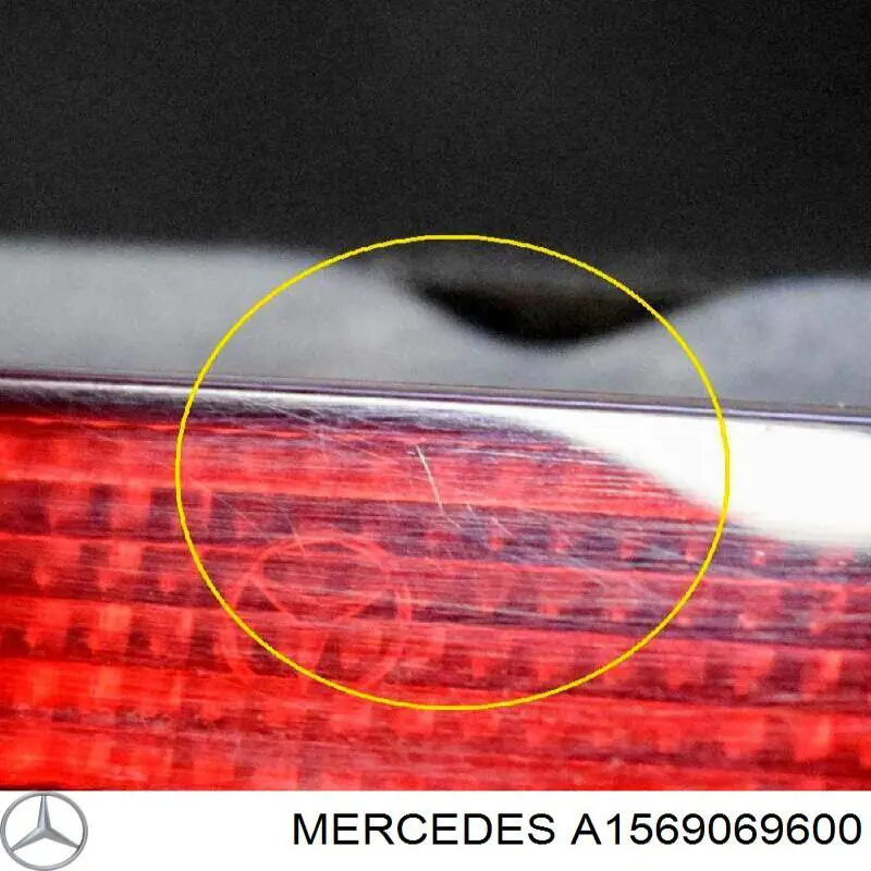 Стоп-сигнал заднього скла A1569069600 Mercedes