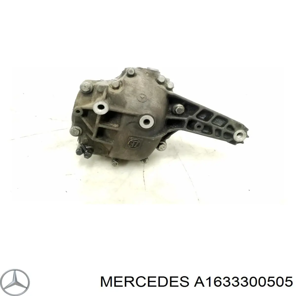 Редуктор переднього ведучого моста (головна передача) Mercedes A1633300505 ціна, від 37.25 USD