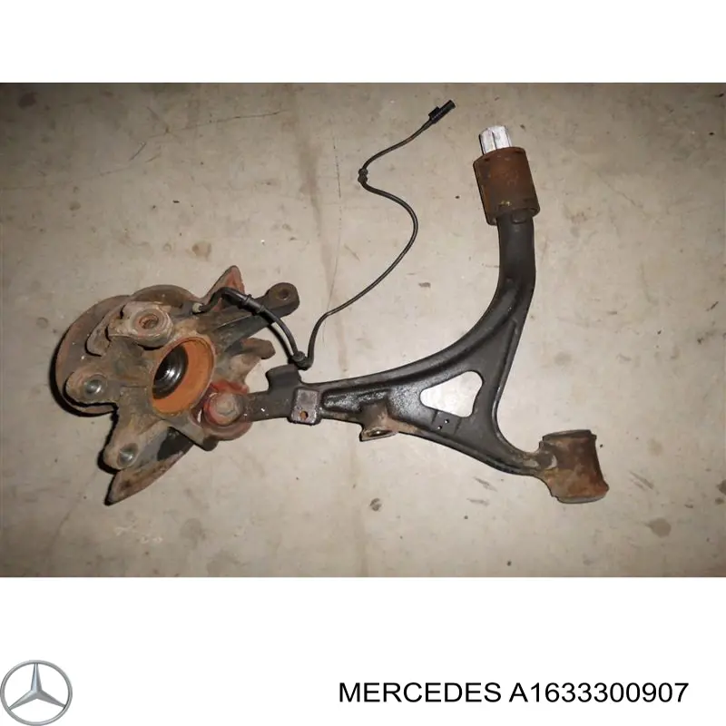 Важіль передньої підвіски нижній, правий Mercedes A1633300907 ціна, від 56.37 USD