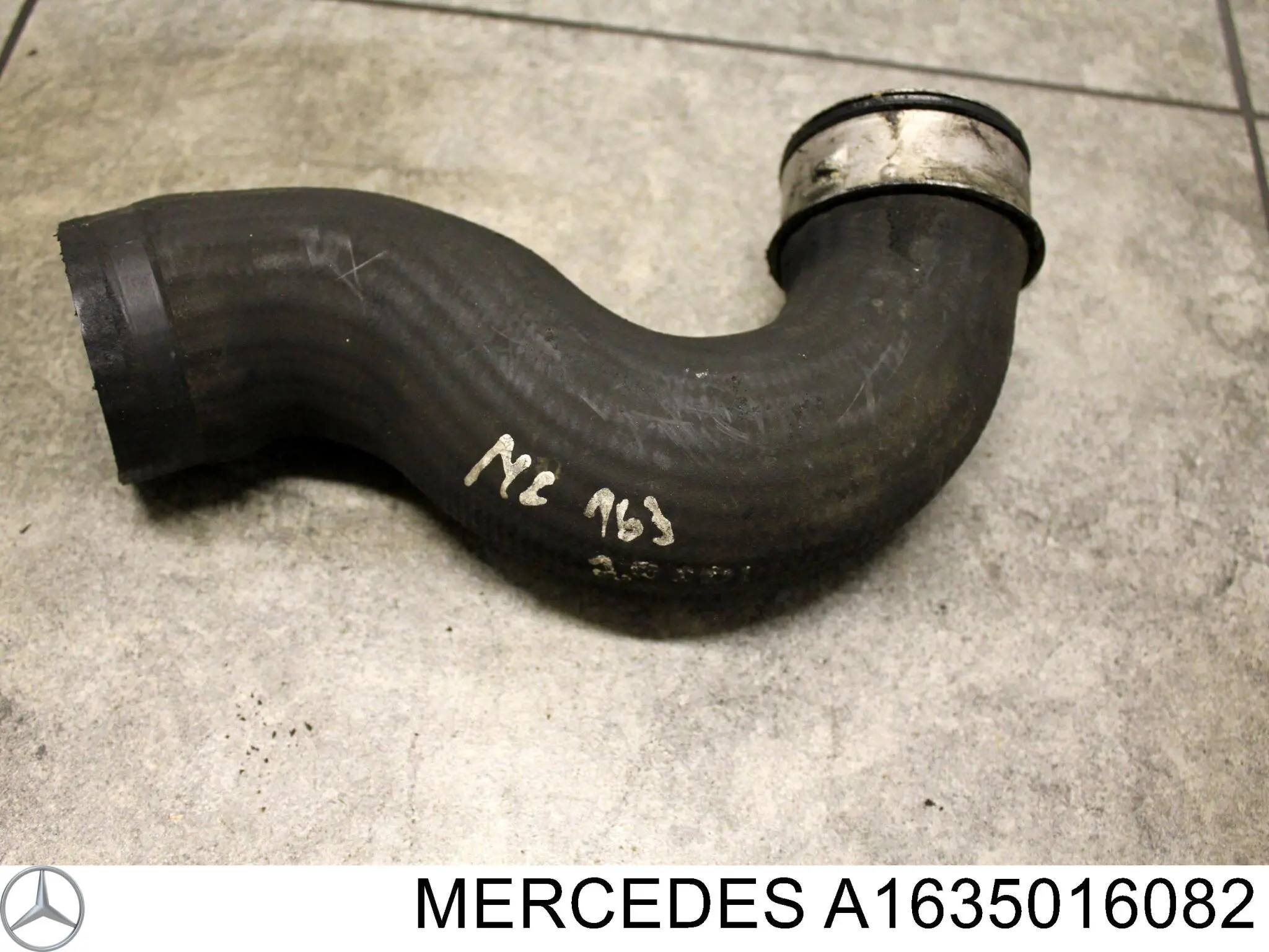 Купити A1635016082 Mercedes Шланг/патрубок интеркуллера