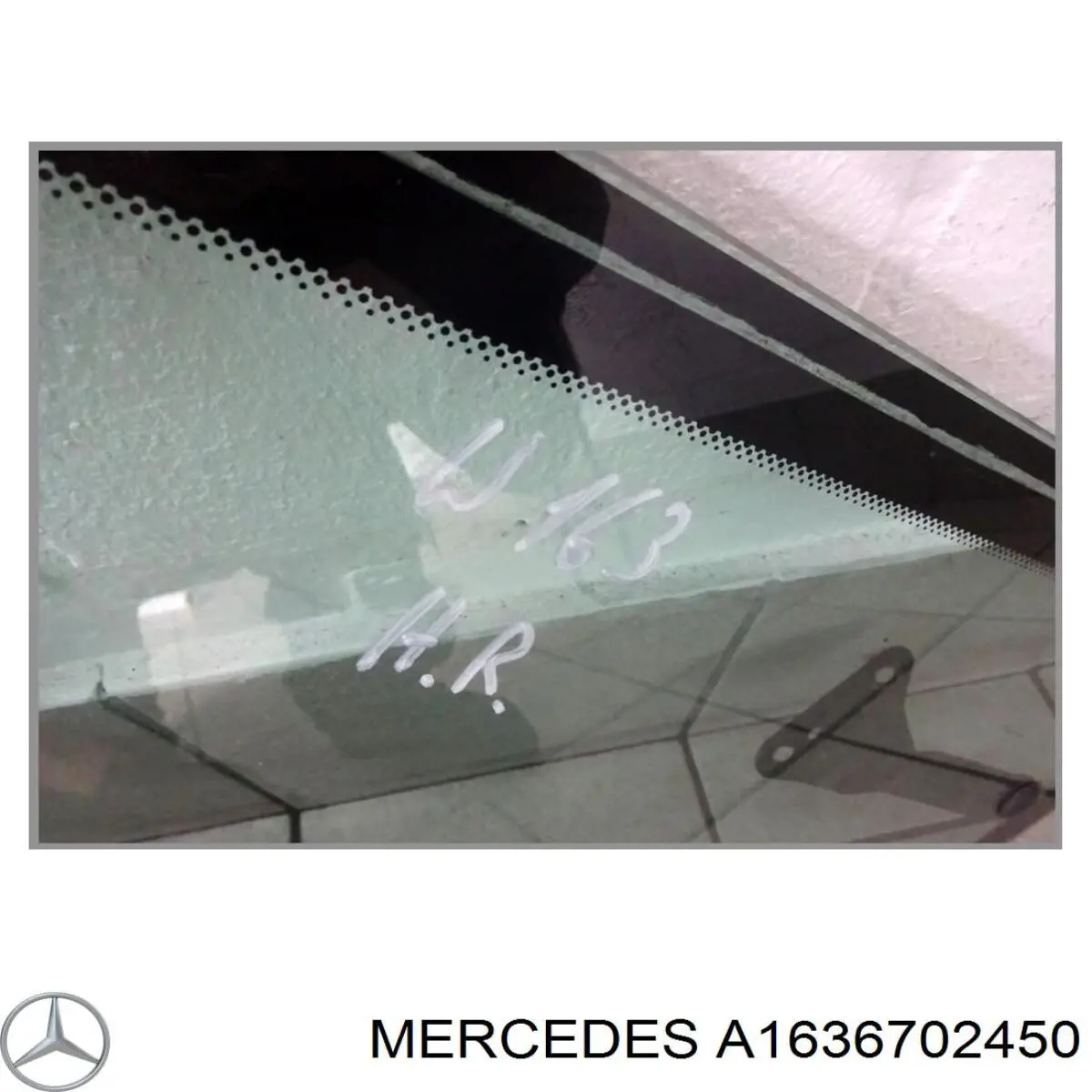 Купити A1636702450 Mercedes Скло багажного відсіку, праве