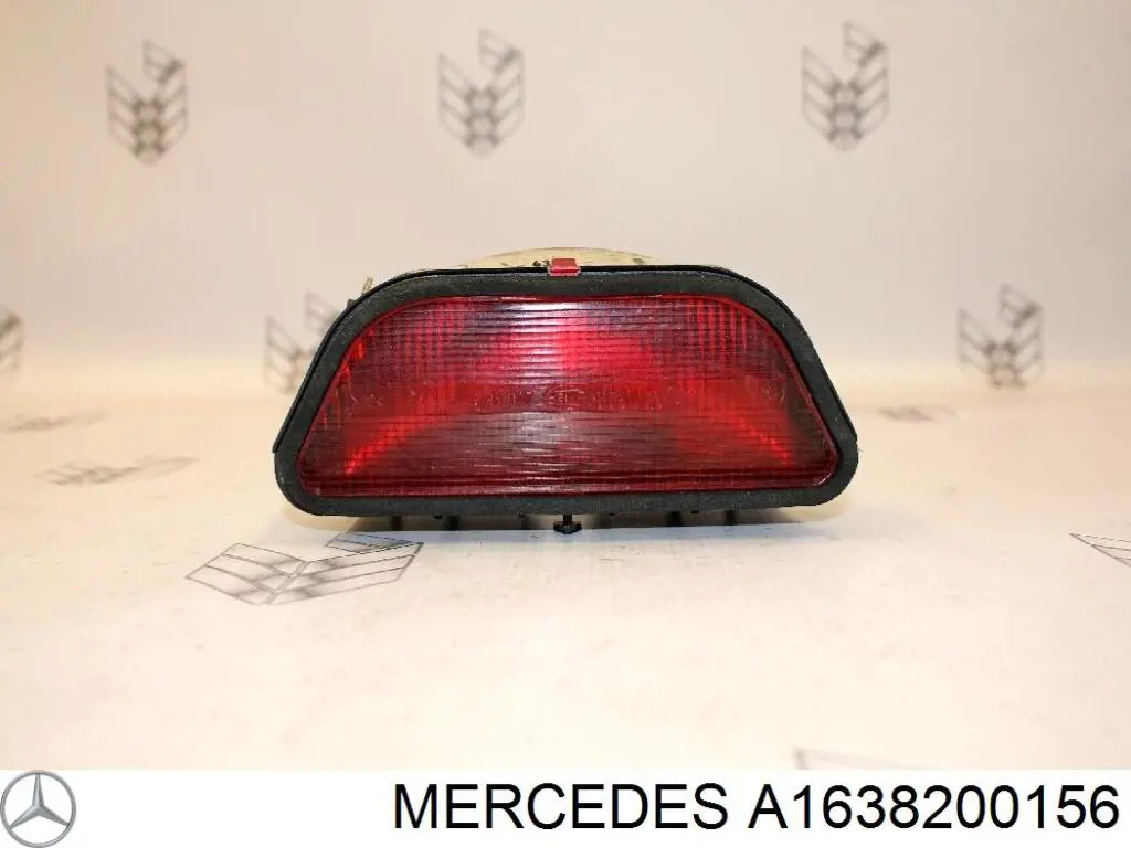 Стоп-сигнал Mercedes A1638200156 ціна, від 7.03 USD