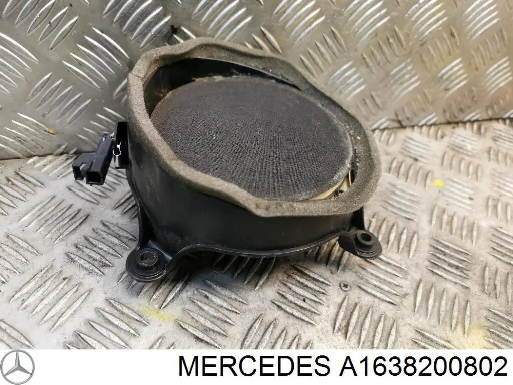 Купити A1638200802 Mercedes Динамік задньої двері
