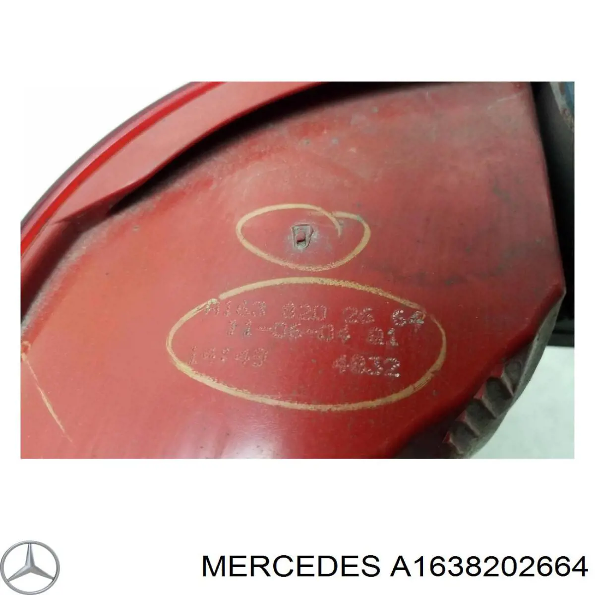 Купити A1638202664 Mercedes Задня права фара