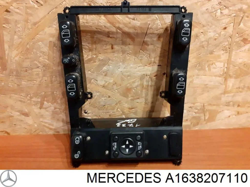 Купити A1638207110 Mercedes Кнопковий блок керування склопідіймачами центральної консолі