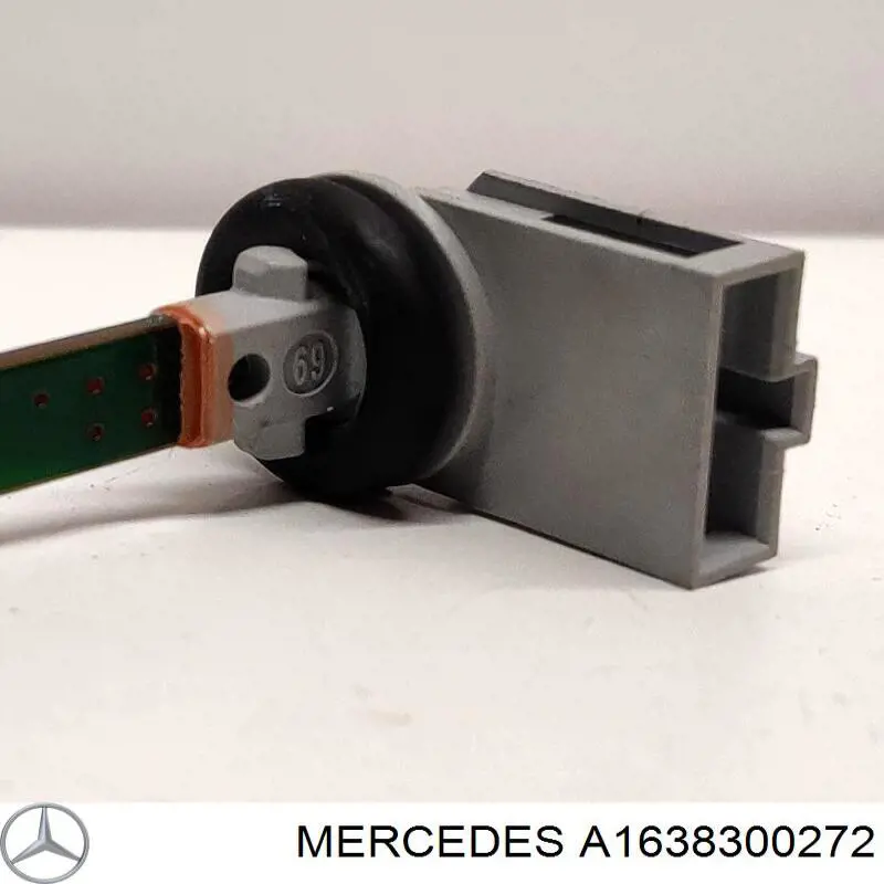 Купити A1638300272 Mercedes Датчик температури салону