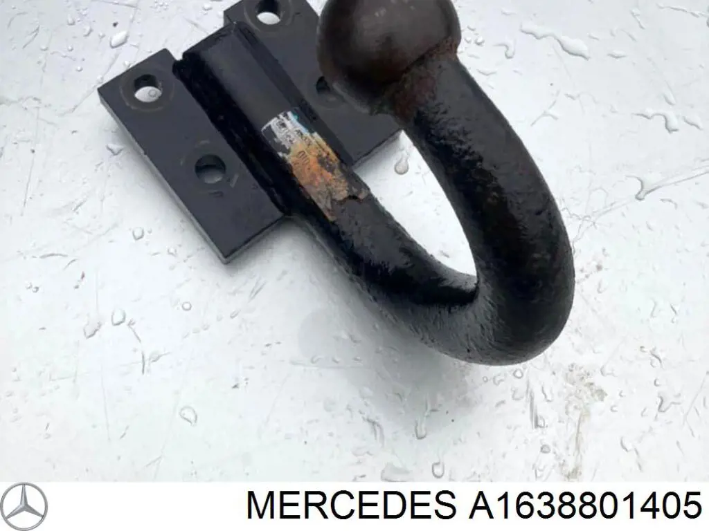 A1638801405 Mercedes Заглушка бампера буксирувального гака, задня