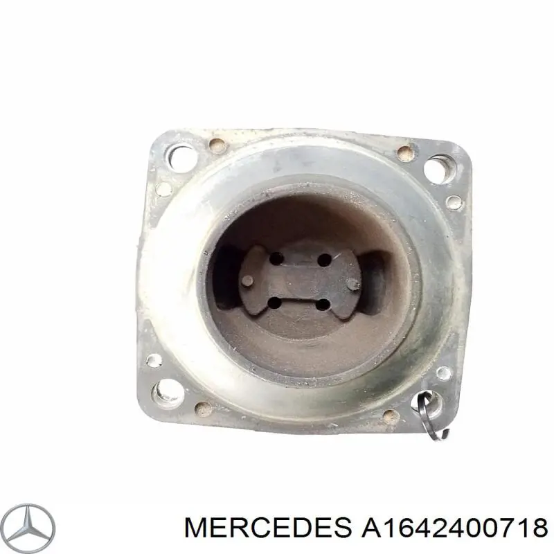Купити A1642400718 Mercedes Подушка коробки передач
