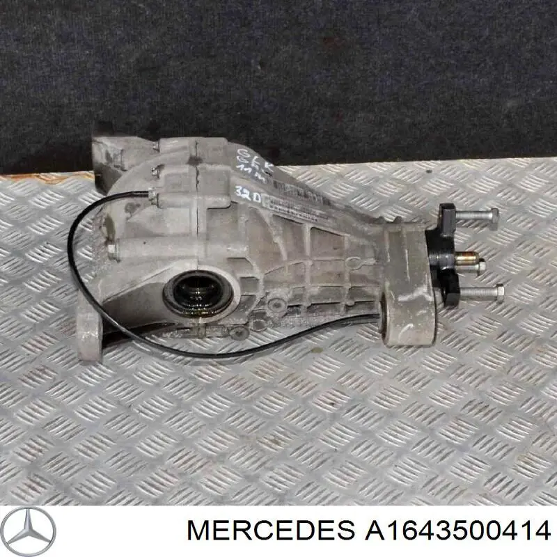 Купити A1643500414 Mercedes Редуктор середнього моста (головна передача)