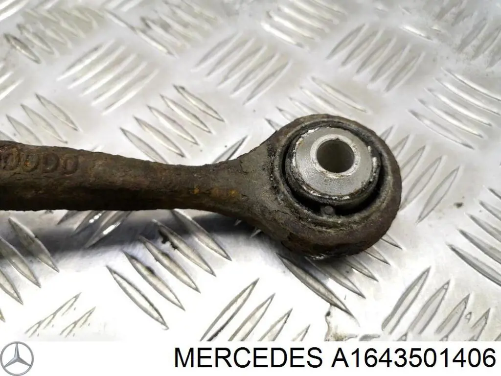 Важіль задньої підвіски верхній, лівий/правий A1643501406 Mercedes