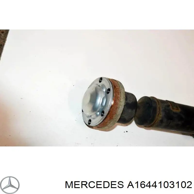 Вал карданний задній Mercedes A1644103102
