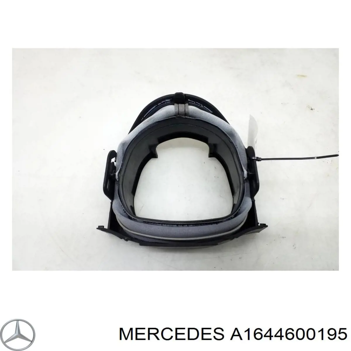 A1644600195 Mercedes Накладка рульової колонки