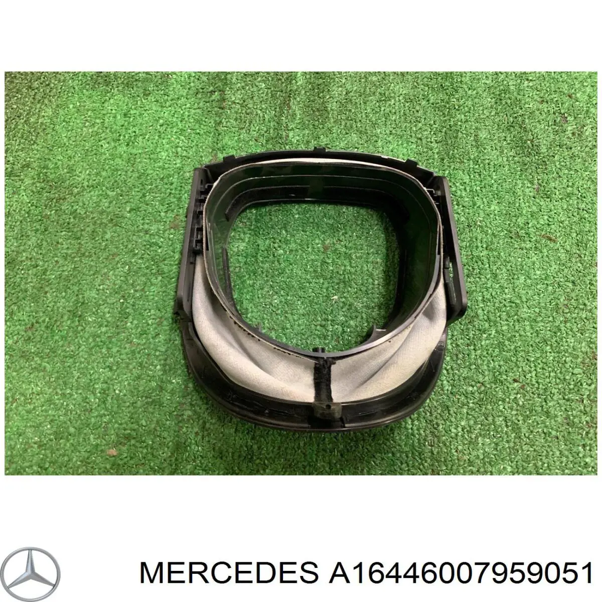 A16446007959051 Mercedes Накладка рульової колонки