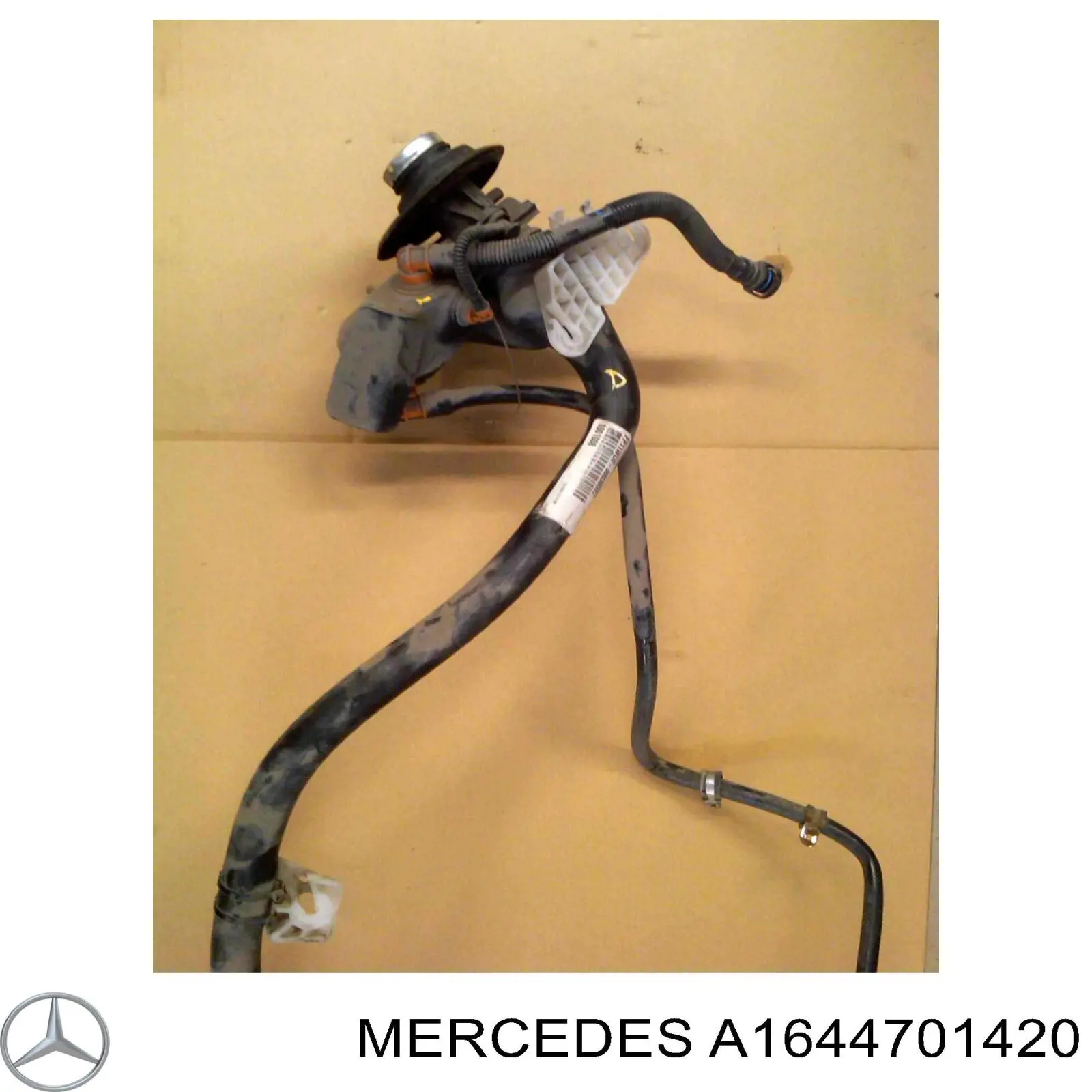 Купити A1644701420 Mercedes Шланг заливної горловини, паливного бака