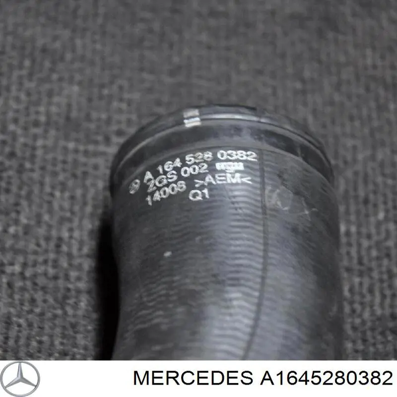 A1645280382 Mercedes Трубка, що нагнітається