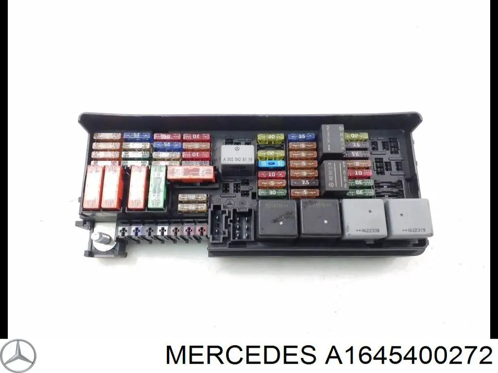 Блок запобіжників задній, салонний Mercedes A1645400272 ціна, від 27.31 USD