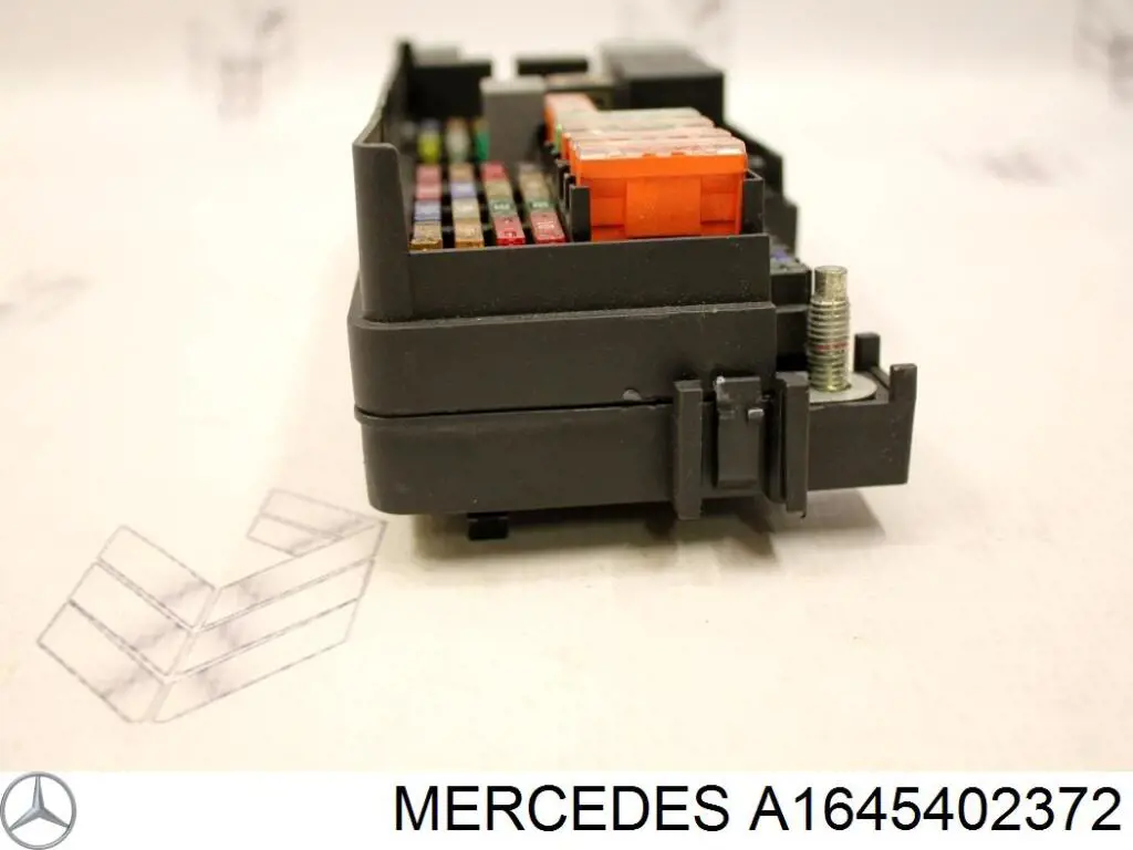 A1645402372 Mercedes Блок запобіжників задній, салонний