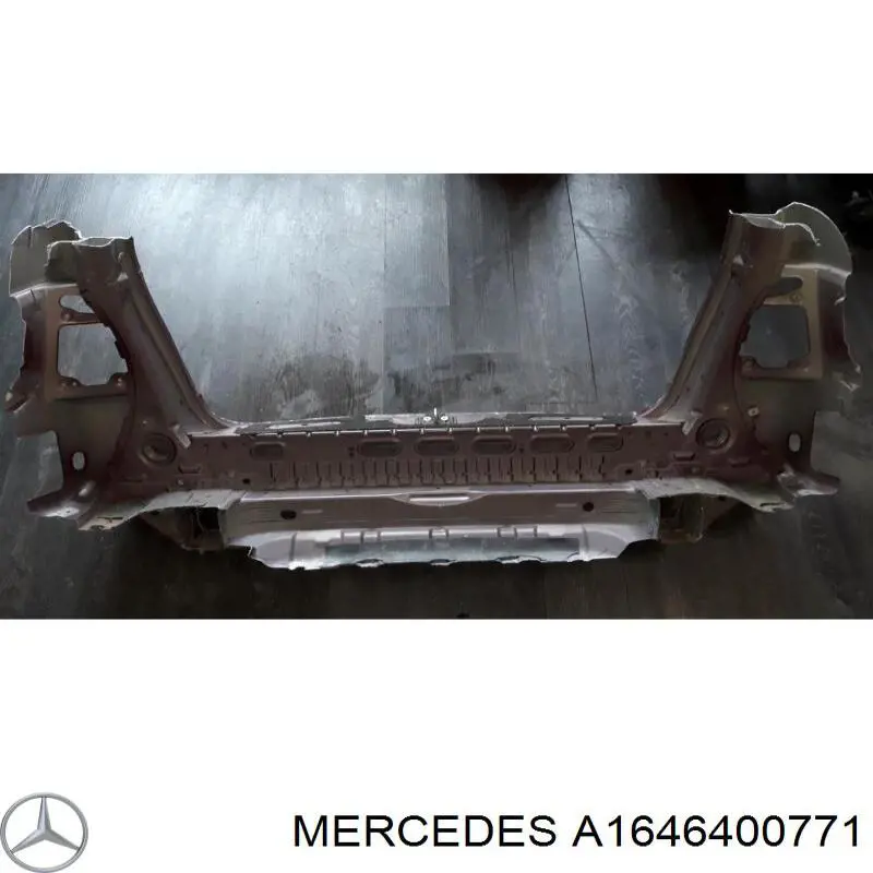 Панель задня, багажного відсіку на Mercedes GL (X164)