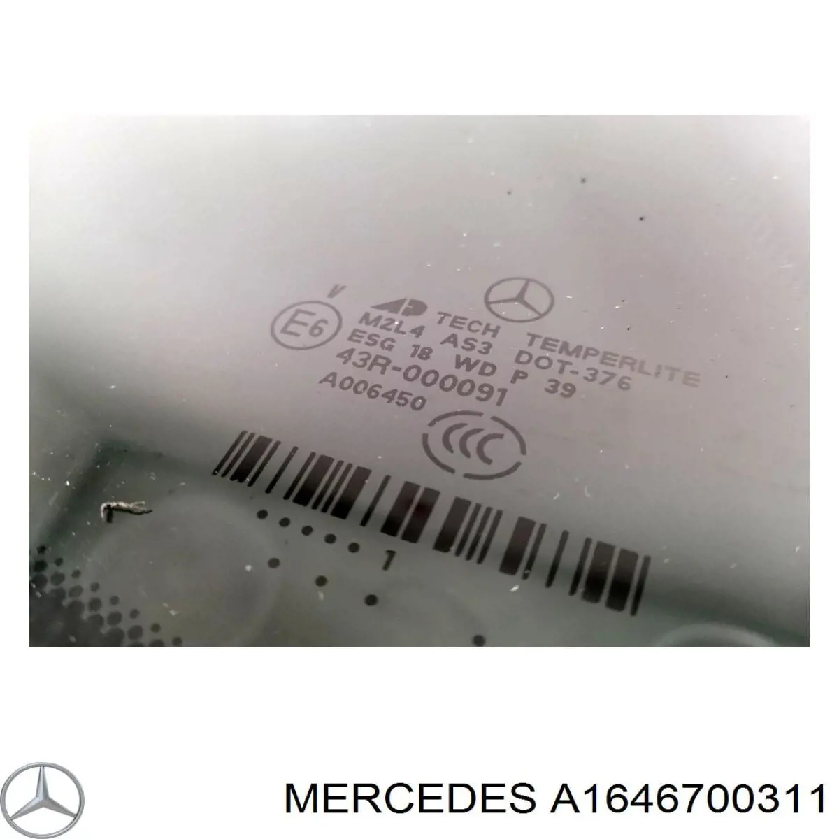 A1646700311 Mercedes Скло багажного відсіку, ліве