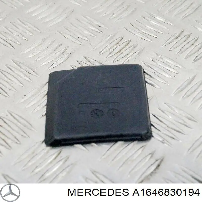 Купити A1646830194 Mercedes 