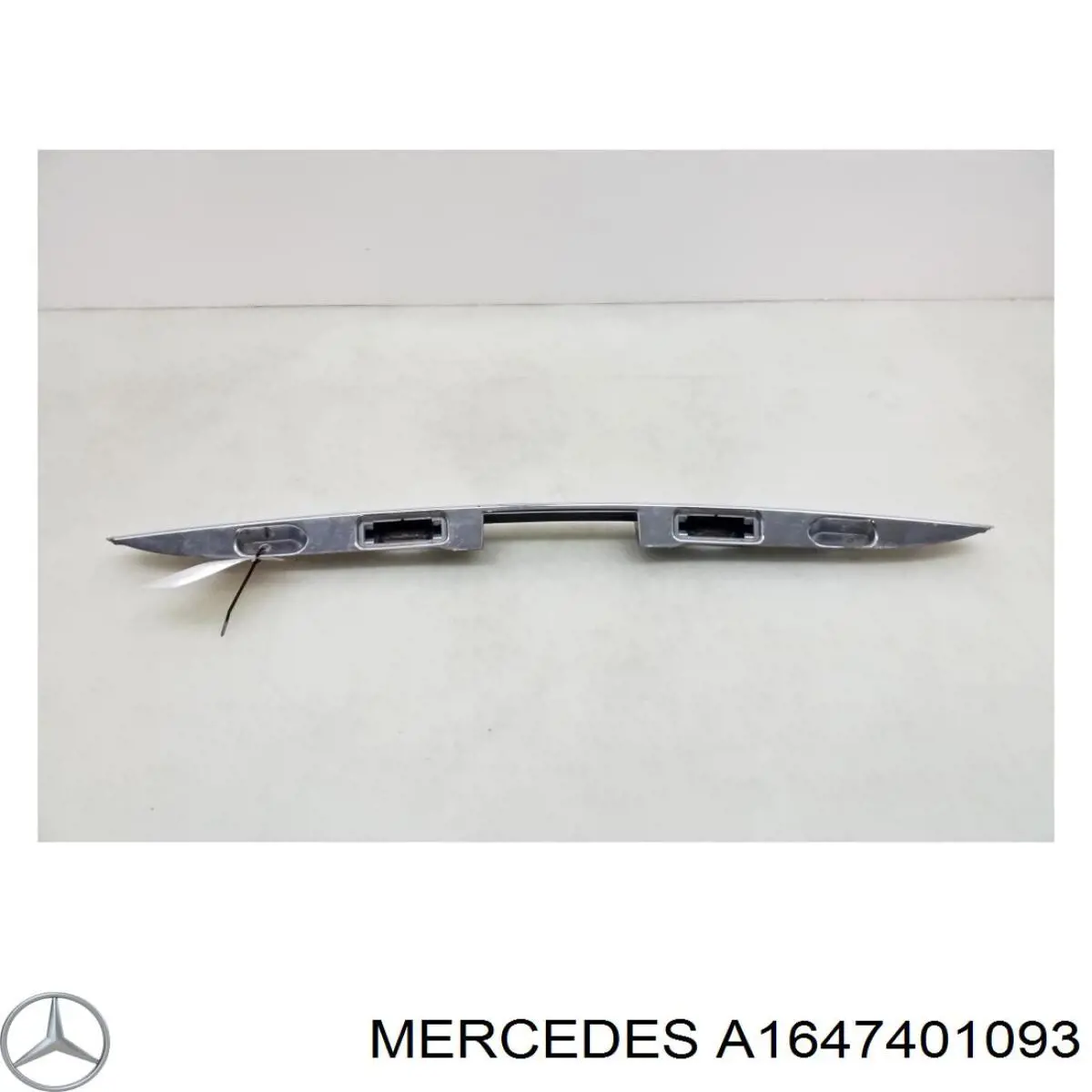 Корпус ліхтаря підсвітки номерного знака Mercedes A1647401093 ціна, від 57.01 USD