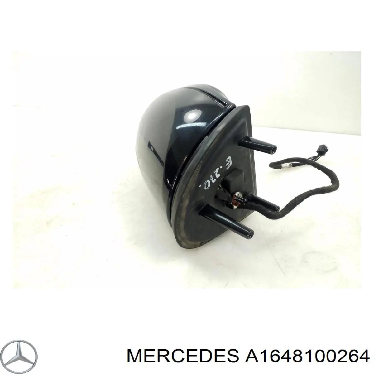 Купити A1648100264 Mercedes Накладка/кришка дзеркала заднього виду, права