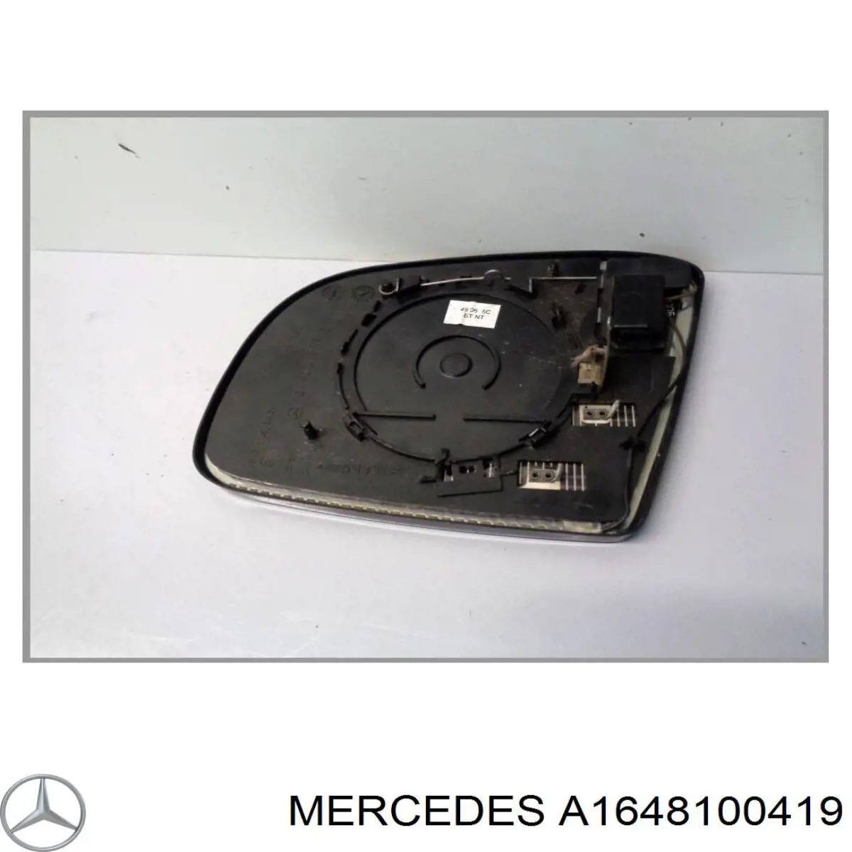 Скло дзеркала заднього виду, правого Mercedes A1648100419 ціна, від 185.32 USD