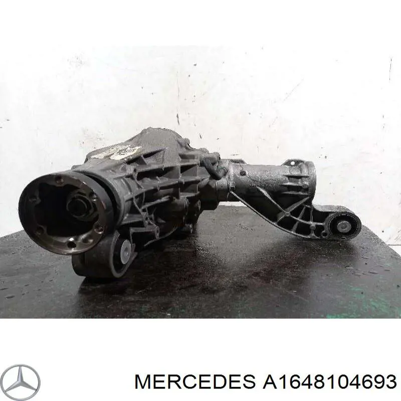 Дзеркало праве A1648104693 Mercedes