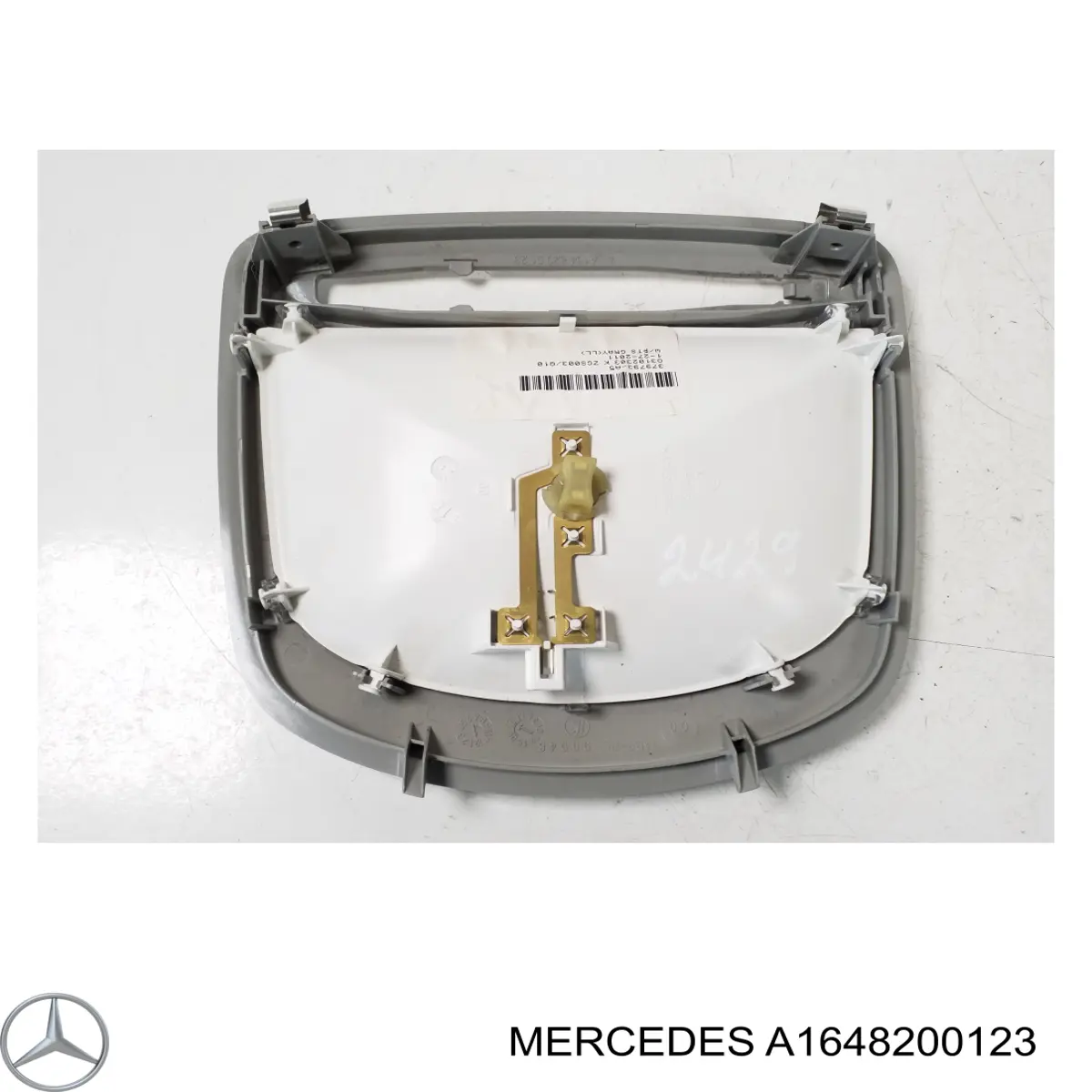 A1648200123 Mercedes Плафон освітлення салону/кабіни, задній