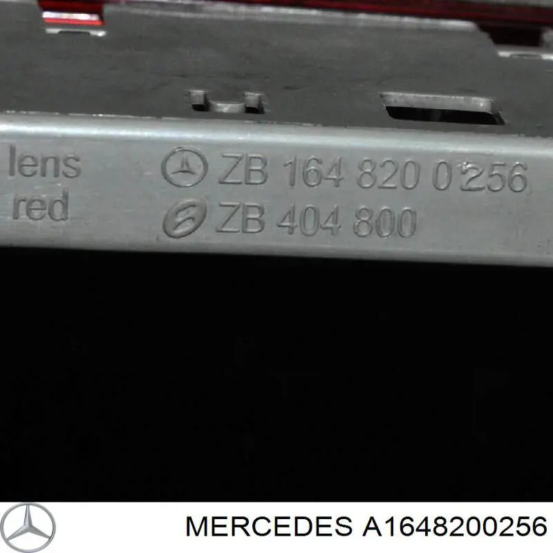 Стоп-сигнал заднього скла A1648200256 Mercedes