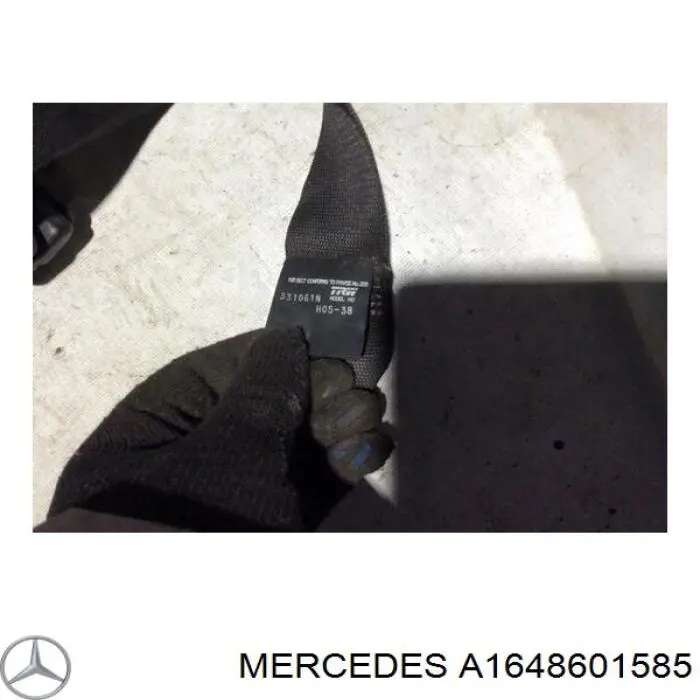Купити A1648601585 Mercedes Пасок безпеки задній лівий