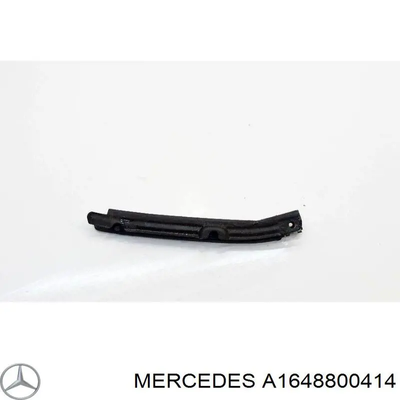 Направляюча переднього бампера, права A1648800414 Mercedes