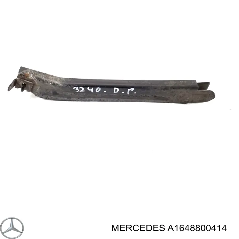Купити A1648800414 Mercedes Направляюча переднього бампера, права
