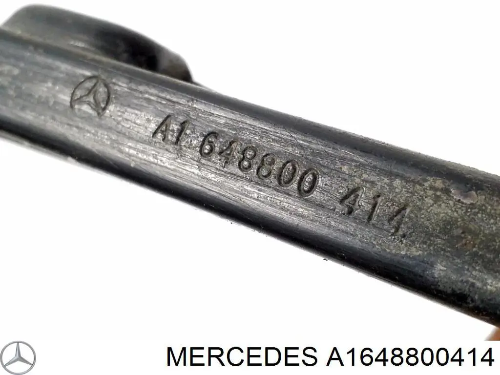 Напрямна переднього бампера, права Mercedes A1648800414