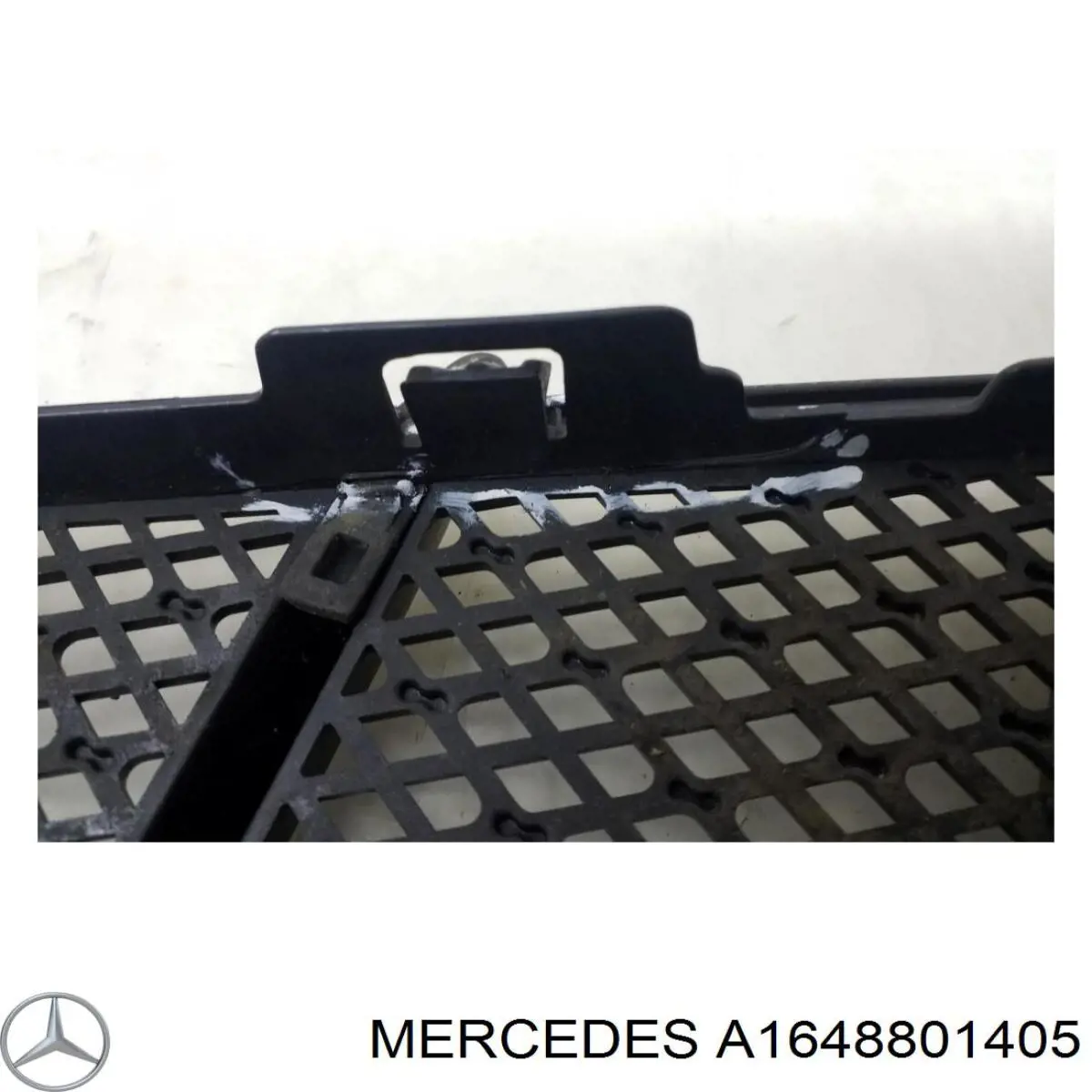 Купити A1648801405 Mercedes Огорожа, рамка під лобове скло