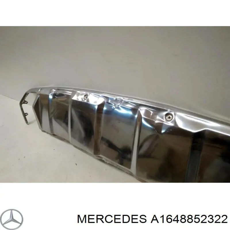 A1648852322 Mercedes Накладка бампера заднього