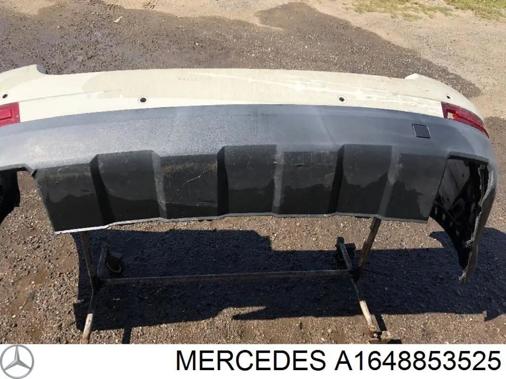 Спойлер заднього бампера A1648853525 Mercedes